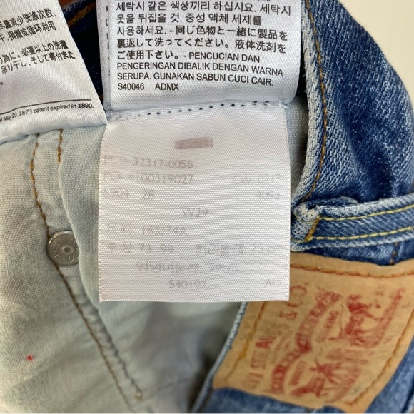 Women's Levi's 501 Cut Off Denim Jean Shorts Distressed Button Fly Size 28 - Picture 10 of 11